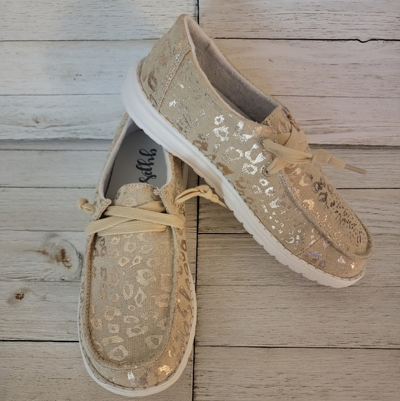 Gypsy Jazz Shoes - 40% OFF SALE-GYPSY JAZZ- JAZZY CANVAS CHAMPAGNE SLIP ON SNEAKERS